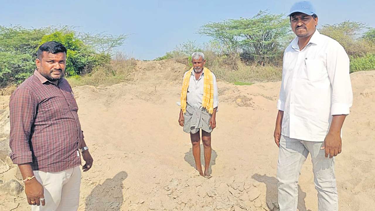 అక్రమార్కుల గుండెల్ల్లో గుబులు