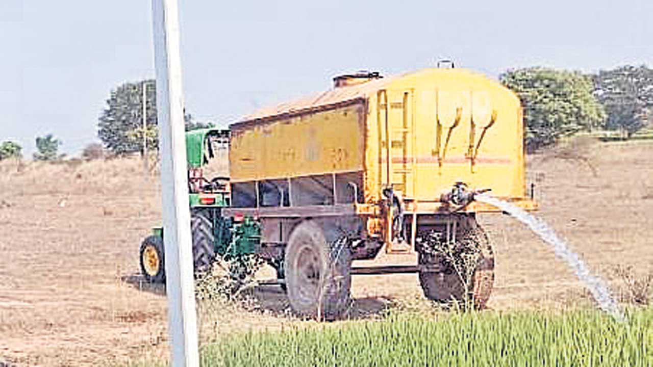 పాతళంలోకి గంగ!