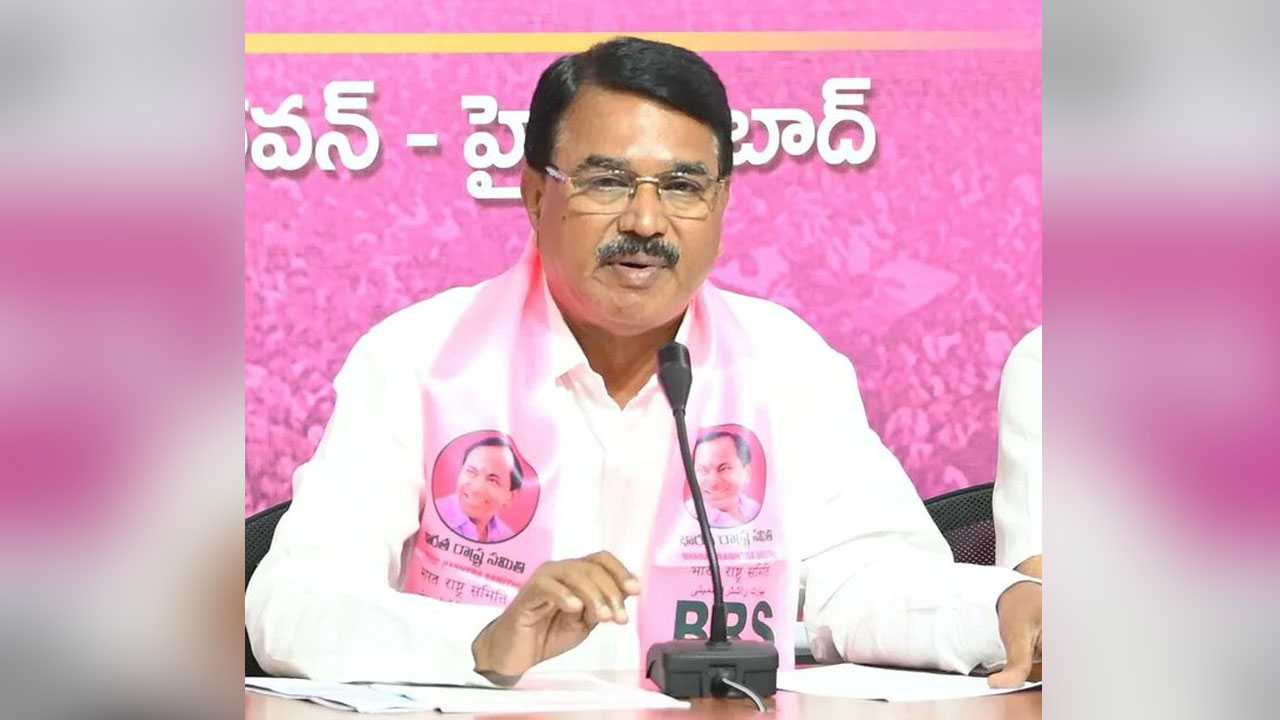 Niranjan Reddy | బీజేపీ ఎంపీ తేజస్వీ సూర్య వ్యాఖ్యలు అవివేకం : మాజీ మంత్రి నిరంజన్‌ రెడ్డి