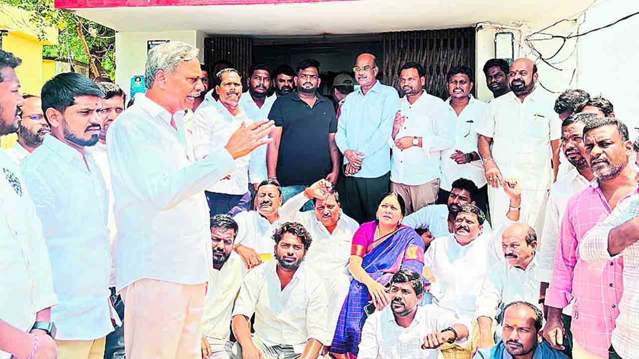 శంకర్‌గౌడ్‌ది కాంగ్రెస్‌ ప్రభుత్వ హత్యే : ఎమ్మెల్యే పల్లా