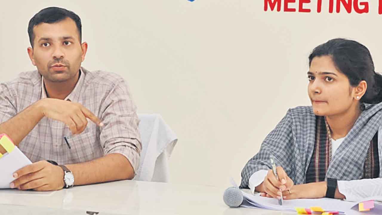 నీటిఎద్దడి లేకుండా చర్యలు తీసుకోవాలి