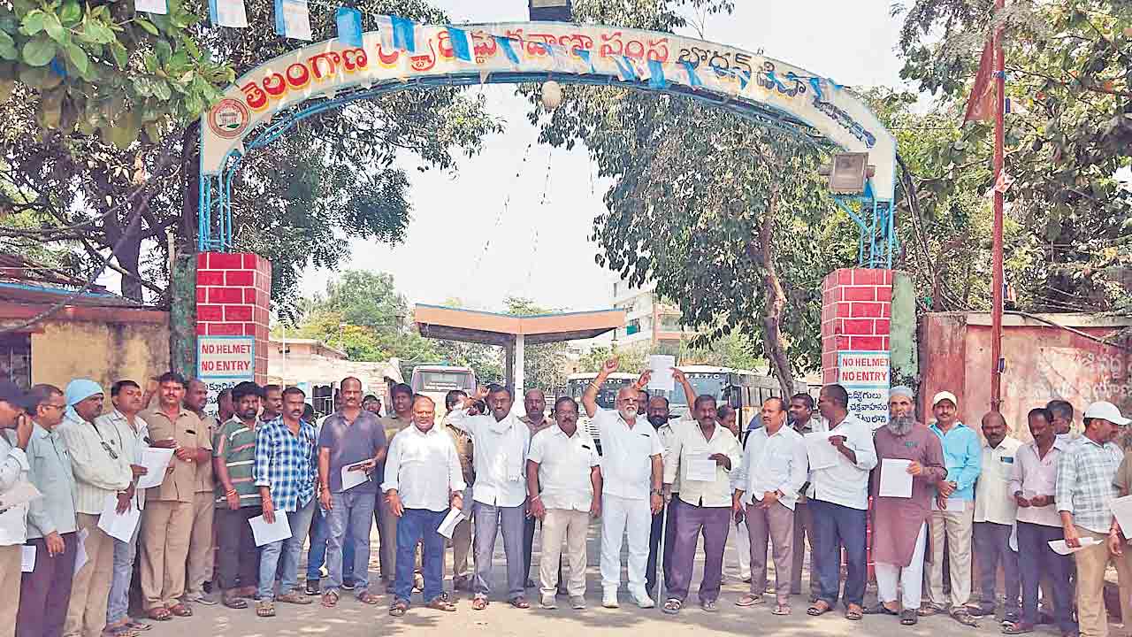 ఆర్టీసీ సమ్మెకు పెరుగుతున్న మద్దతు.. అన్ని జిల్లాల్లో జోరుగా సమ్మె సన్నాహక భేటీలు