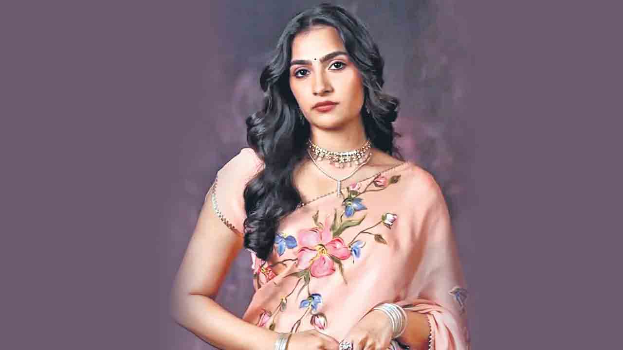 లెజెండరీ సింగర్‌ బయోపిక్‌లో?