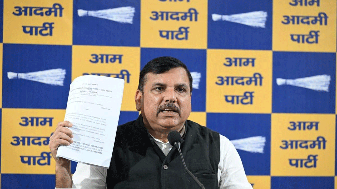 AAP | ఆ ఎంపీలపై వేటు వేయండి.. రాజ్యసభ ఛైర్మన్‌కు ఆప్‌ వినతి