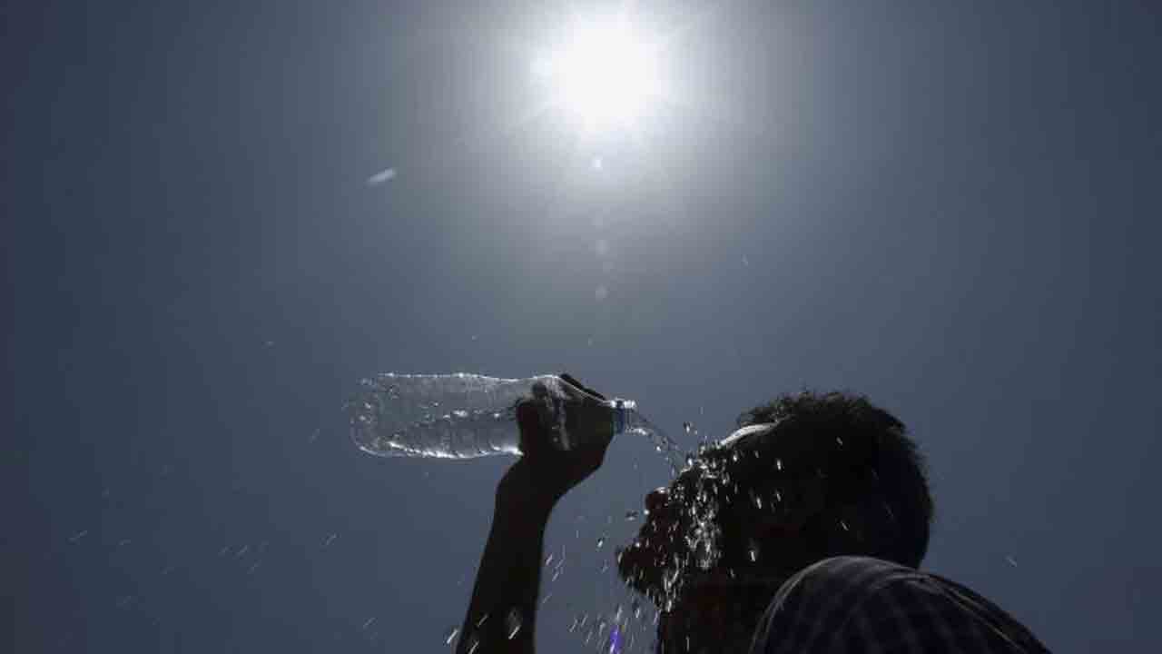 భానుడి తీవ్రరూపం.. మరో 5 రోజులు ఎండల తీవ్రత.. 33 జిల్లాలకు ఎల్లో అలర్ట్‌ జారీ