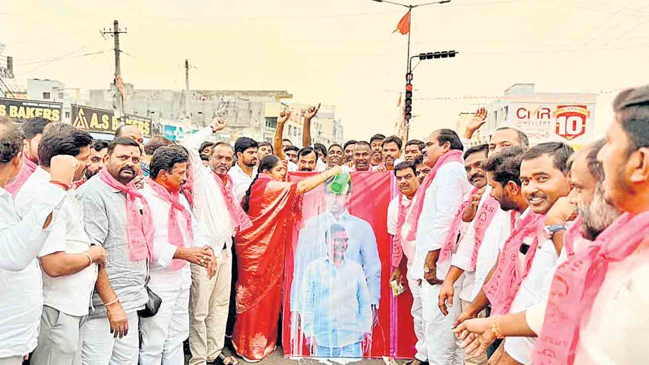 కాళేశ్వరంపై తప్పుడు ప్రచారం.. మాజీ మంత్రి, నర్సాపూర్‌ ఎమ్మెల్యే సునీతాలక్ష్మారెడ్డి