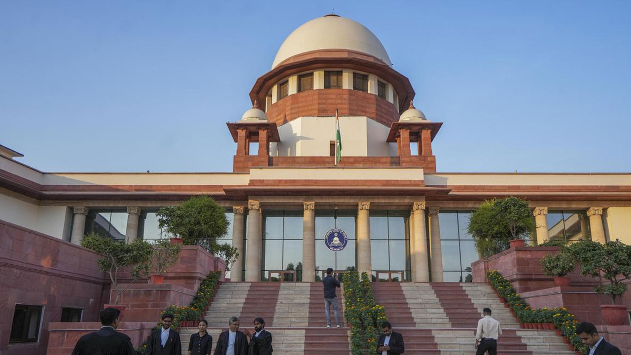 Supreme Court | దానిపై అంత భావోద్వేగం అక్కర్లేదు.. ‘అశోకచక్రం’పై పిటిషన్‌ను కొట్టివేసిన సుప్రీంకోర్టు