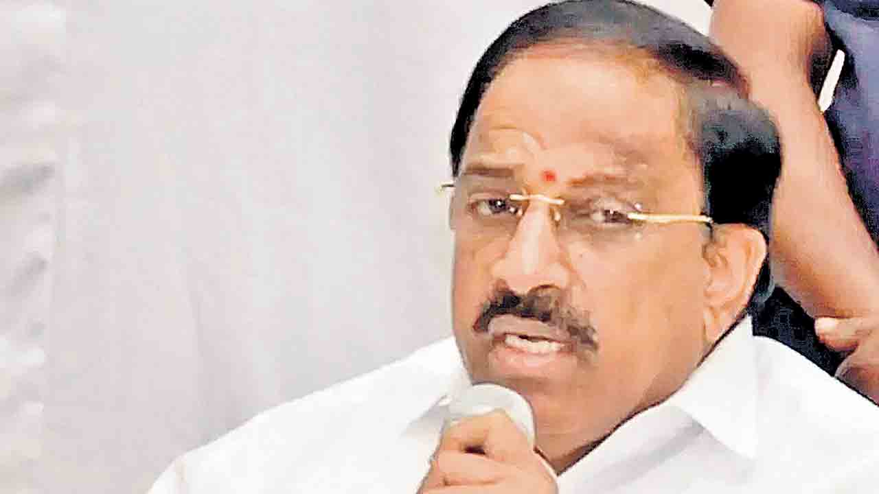 అమెరికాతో ఒప్పందమే పంట ధరల పతనానికి కారణం