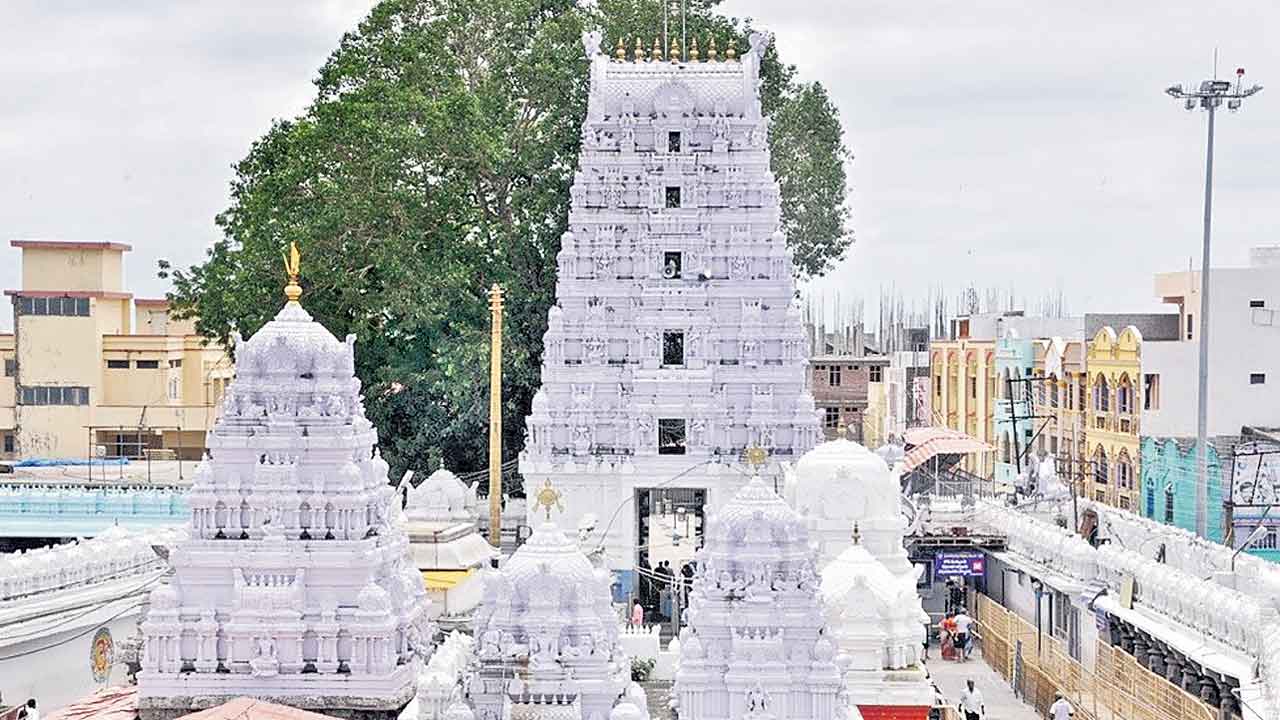 Divya Bharat | రాజన్నకు చోటేది.. బోనాల పాటేది?.. నీతి ఆయోగ్‌ ‘దివ్యభారత్‌’లో తెలంగాణపై వివక్ష