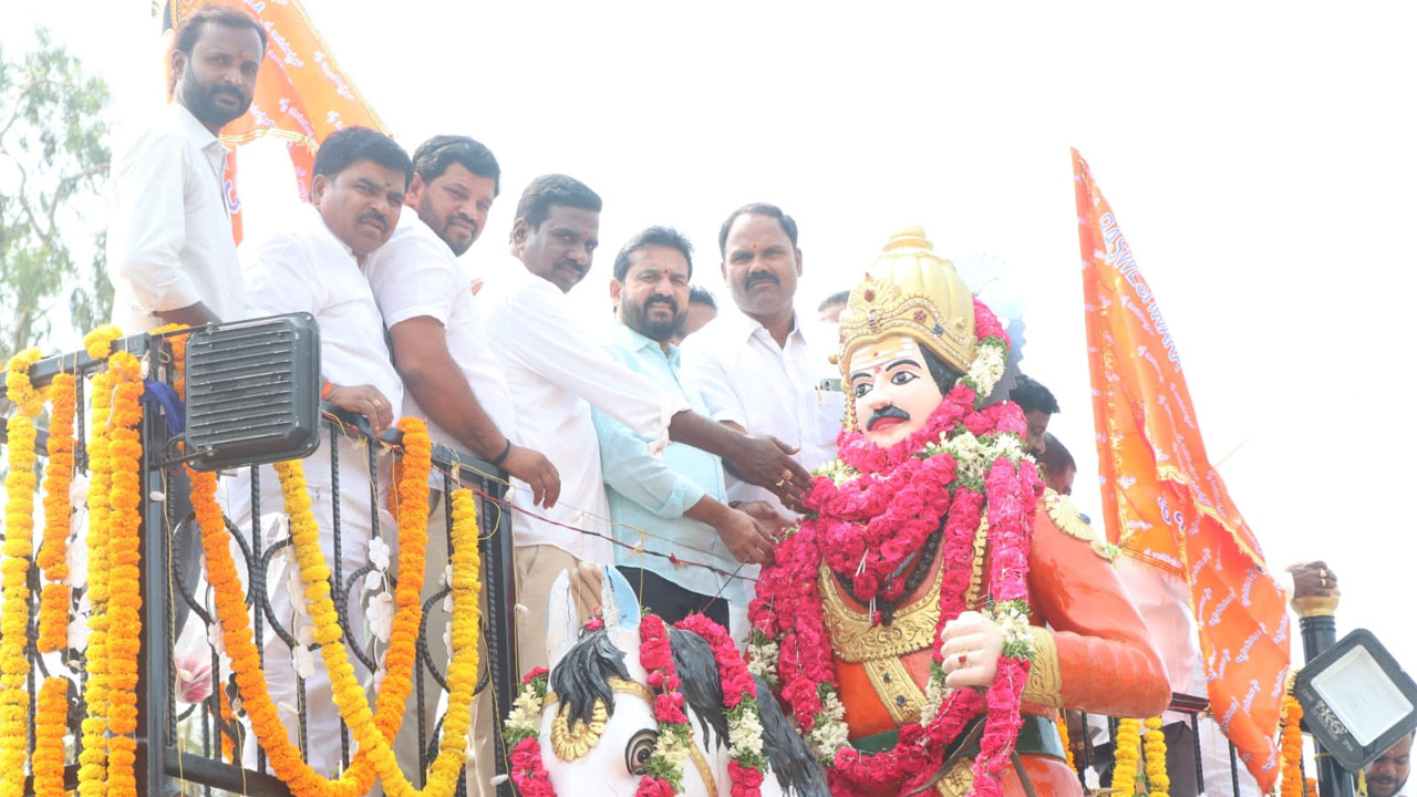 Basaveshwar Swamy | గొప్ప సంఘ సంస్కర్త బసవేశ్వరుడు: మాజీ ఎమ్మెల్యే మెతుకు ఆనంద్