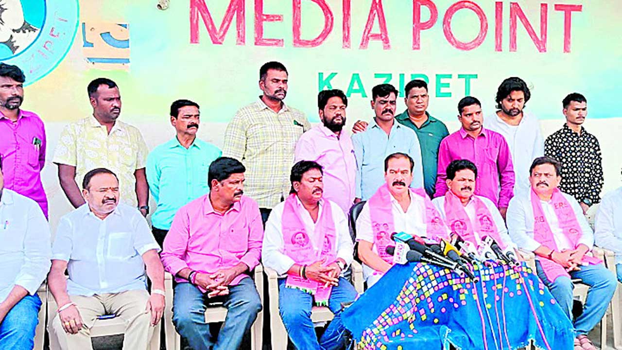 కాజీపేట జంక్షన్‌కు డివిజన్‌ హోదా కల్పించాలి