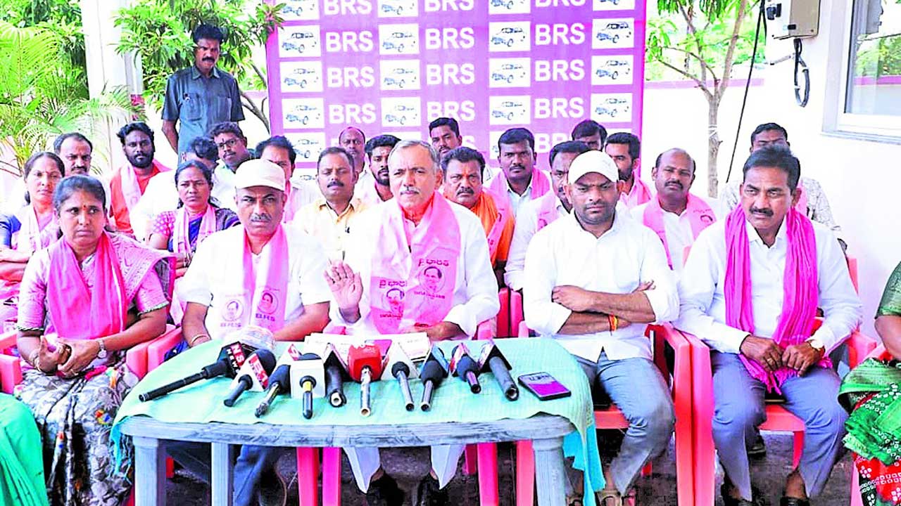 సీఎం రేవంత్‌వి పగటి కలలు