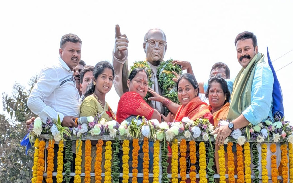 ‘అంబేద్కర్ విగ్రహ ఏర్పాటుతో అంబేద్కర్ నగర్ పేరు సార్థకం’