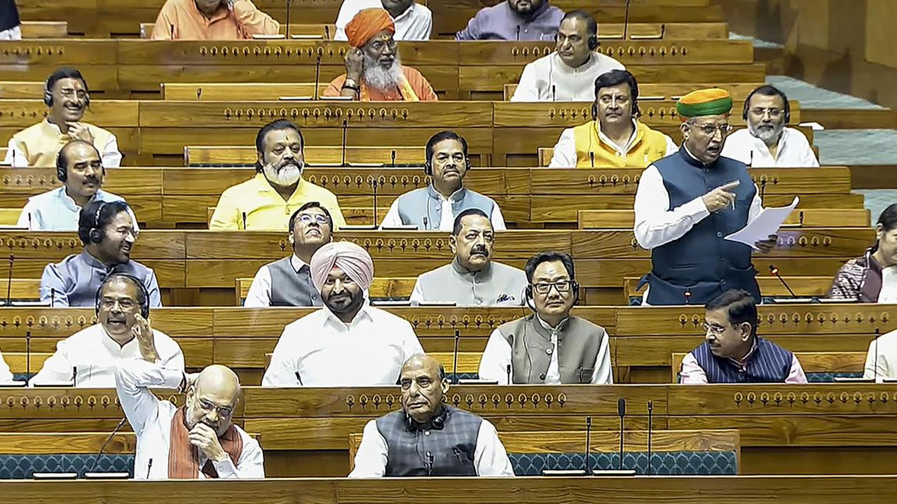 Arjun Ram Meghwal: 815 లోక్‌స‌భ సీట్ల‌లో.. 272 సీట్లు మ‌హిళల‌కే: కేంద్ర మంత్రి అర్జున్ రామ్ మేఘ్వాల్‌