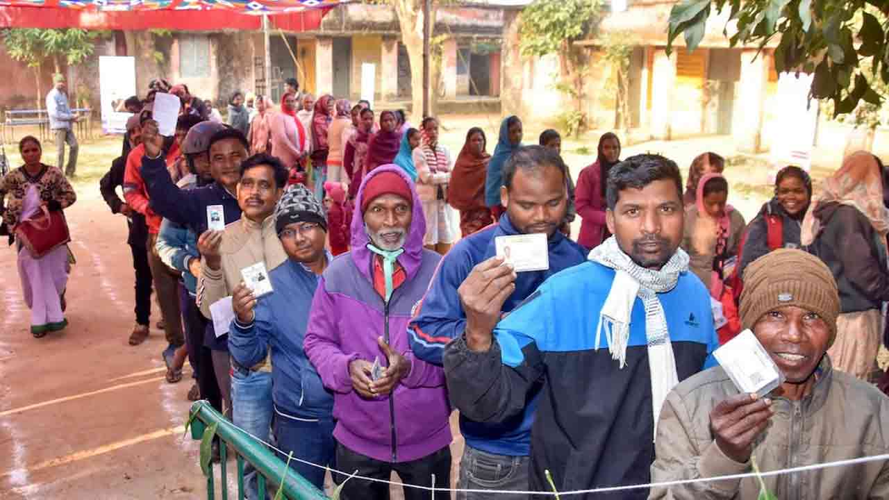 Assembly Electionms | మూడు అసెంబ్లీలకు ఎన్నికలు షురూ.. కేరళ, అస్సాం, పుదుచ్చేరికి ఒకే విడతలో పోలింగ్‌