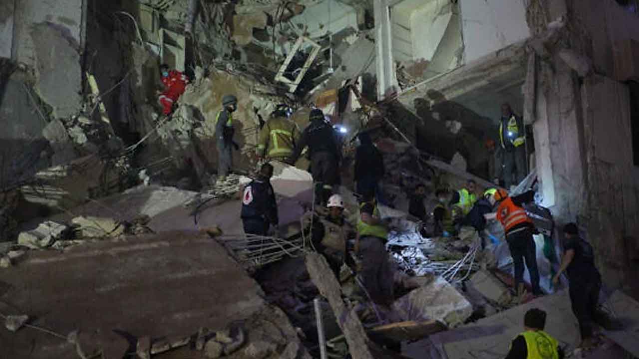 Hezbollah:  బీర‌ట్ దాడిలో హిజ్‌బుల్లా కీల‌క నేత హ‌తం