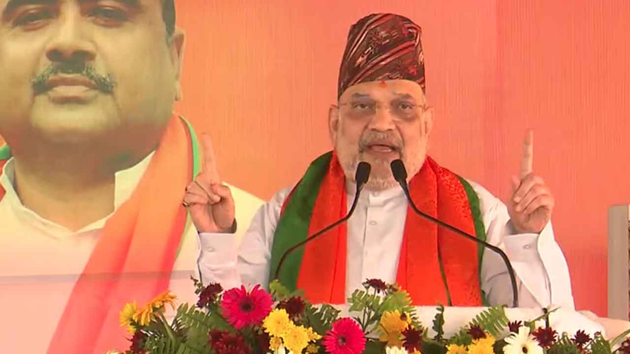 Amit Shah: ఆర్నెళ్ల‌లో గోర్కా స‌మ‌స్య‌ను ప‌రిష్క‌రిస్తాం: బెంగాల్‌లో అమిత్ షా