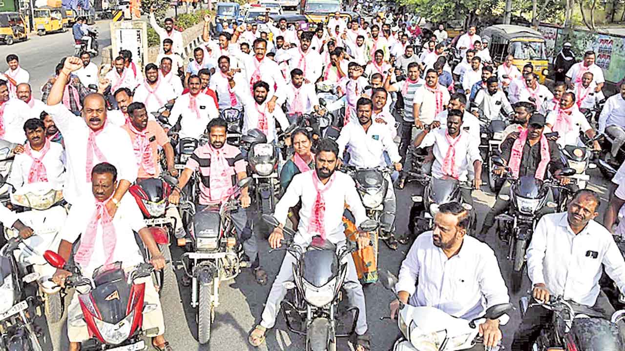 గర్జించిన గజ్వేల్‌.. బంద్‌ విజయవంతం