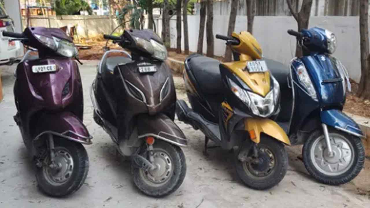 Hyderabad | బైక్‌ చోరీలకు పాల్పడుతున్న పదోతరగతి విద్యార్థుల అరెస్ట్‌