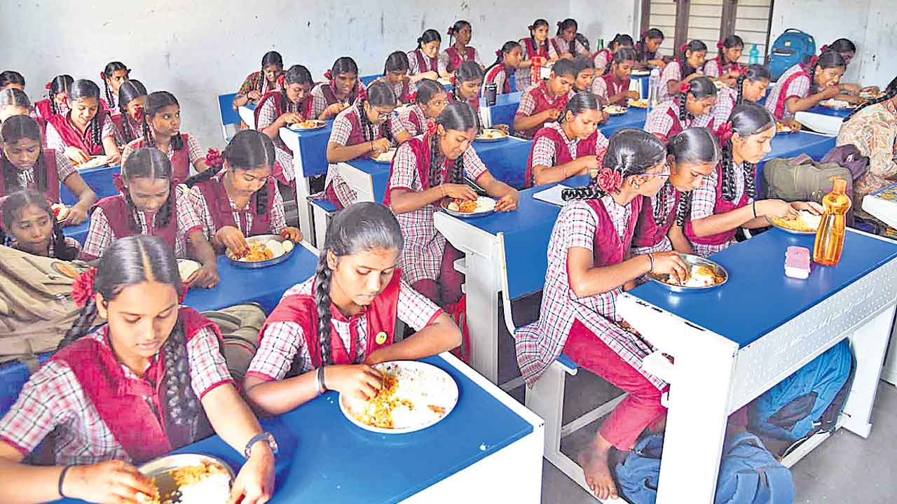 భోజనానికి రూ.6.78.. టిఫిన్‌కు రూ.11.50