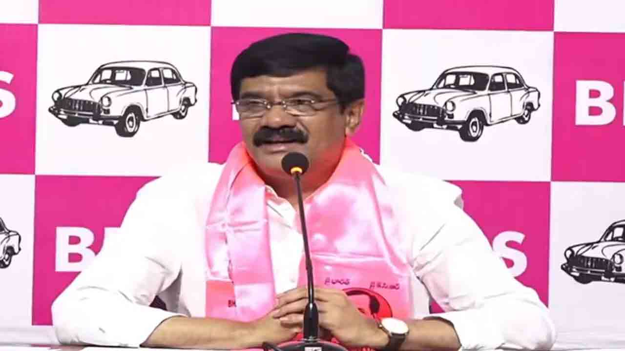 Congress | సొంత ప్రభుత్వ ఆస్తులను ధ్వంసం చేయాలని చూసే ఏకైక ప్రభుత్వం కాంగ్రెస్సే : వేముల ప్రశాంత్ రెడ్డి