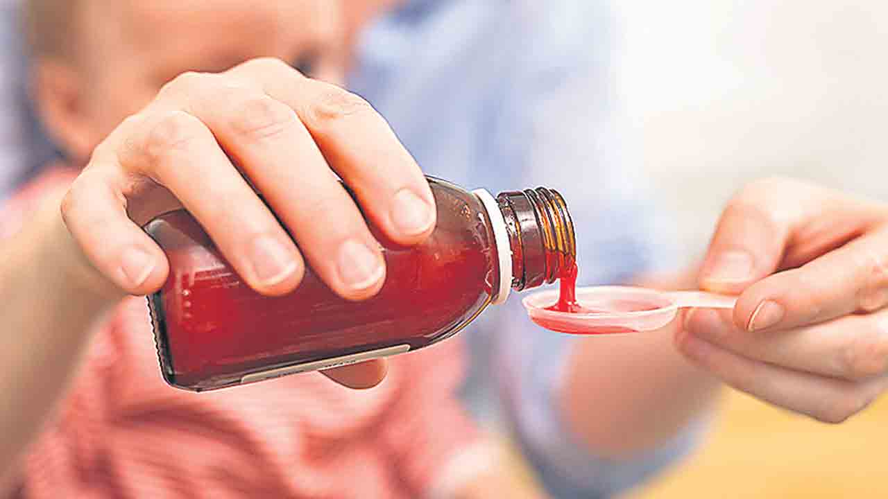 రెండేండ్లలోపు పిల్లలకు దగ్గు సిరప్‌ నిషేధం?
