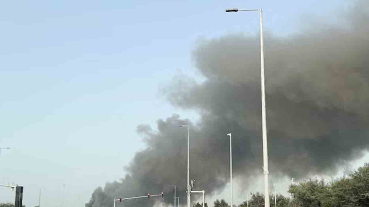 5 Indians injured in Abu Dhabi | క్షిపణి శకలాలు పడి.. అబుదాబిలో ఐదుగురు భారతీయులకు గాయాలు