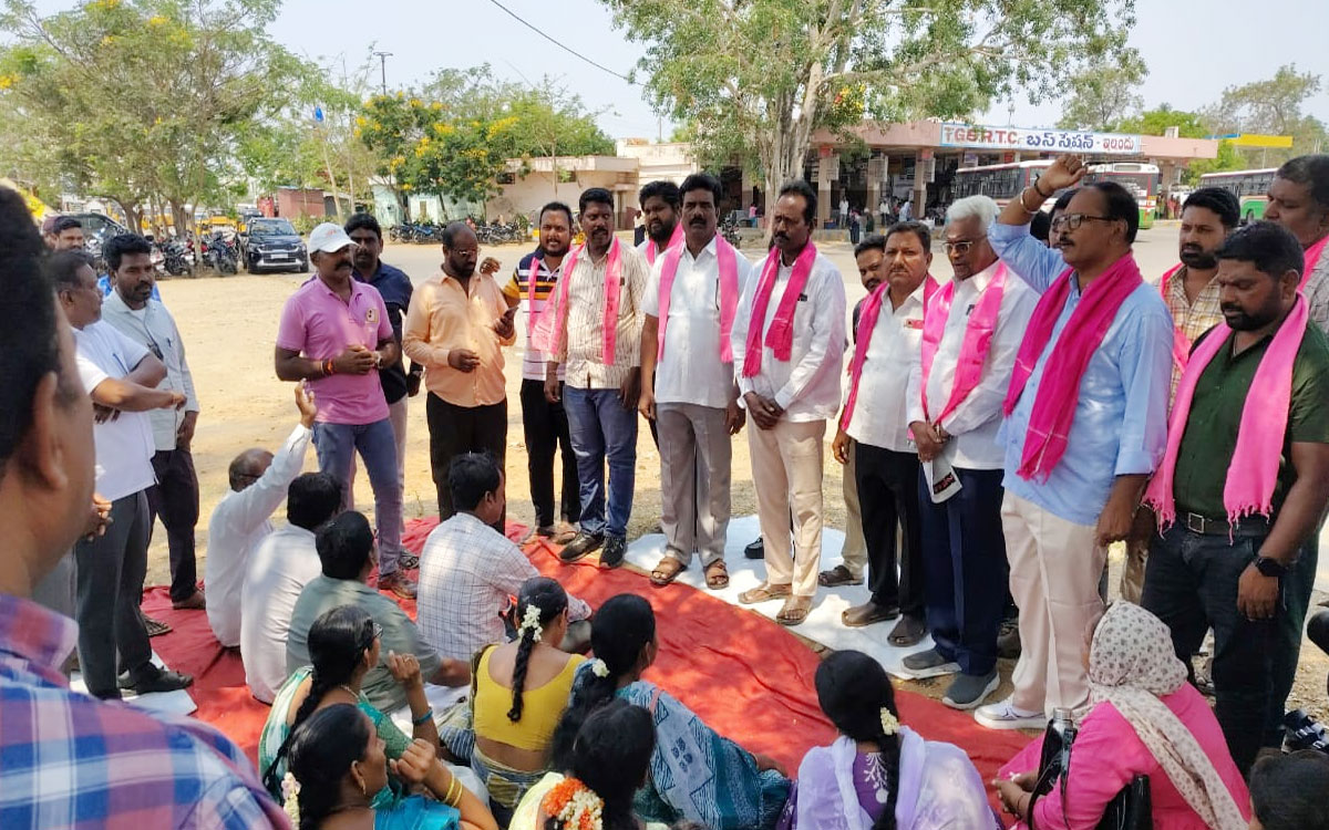 ‘ఎన్నికల హామీ ప్రకారం ఆర్టీసీ కార్మికుల సమస్యలను పరిష్కరించాలి’