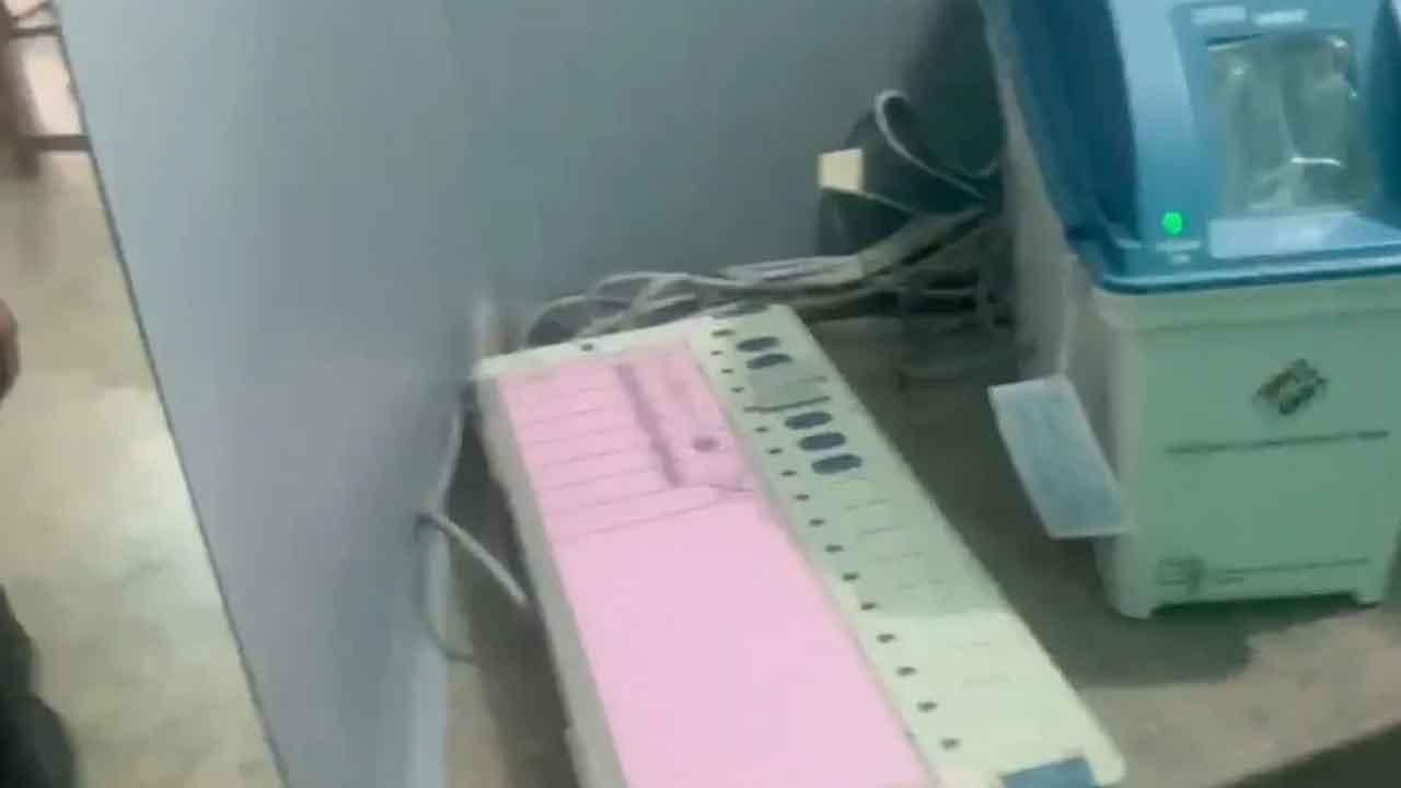 West Bengal Polls: ఈవీఎం బ‌ట‌న్‌కు టేపులు వేస్తే రీపోలింగ్: బెంగాల్ ఎన్నిక‌ల అధికారి