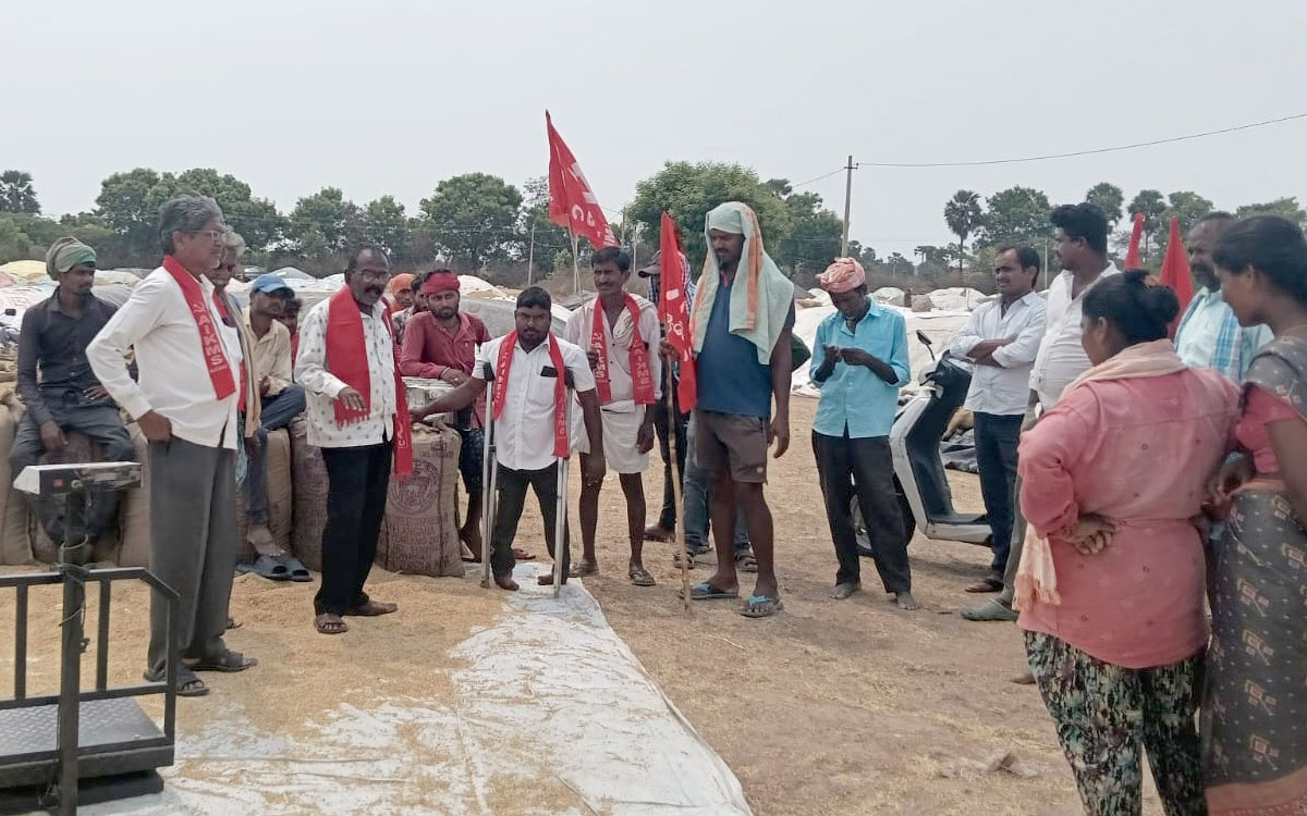 ‘ధాన్యం కొనుగోళ్లను వేగవంతం చేయాలి’