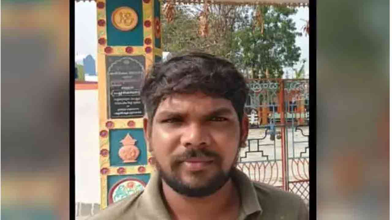 Tragedy | రేపే నిశ్చితార్థం.. రోడ్డు యాక్సిడెంట్‌లో యువకుడి మృతి.. వీడియో వైరల్