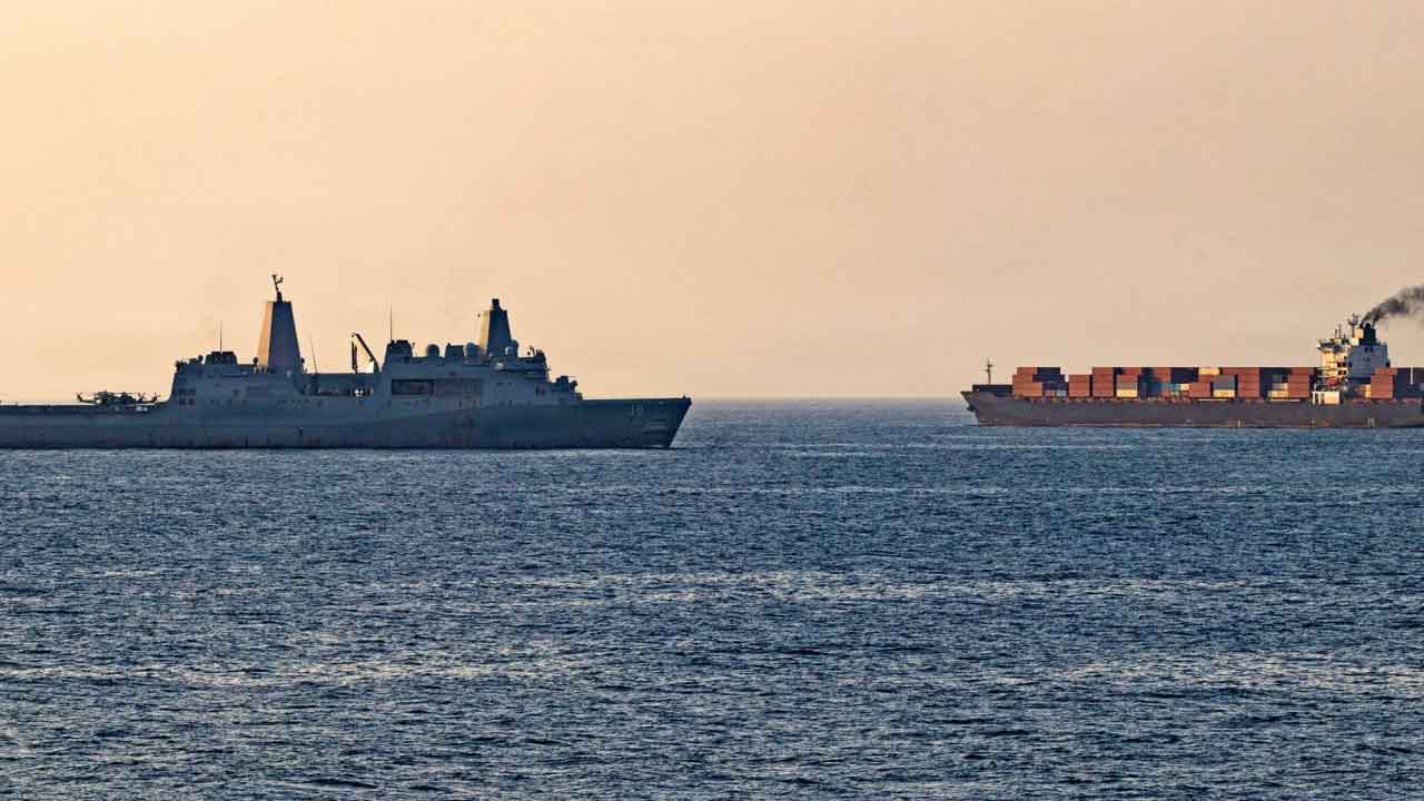 Donald Trump: సుదీర్ఘంగా హోర్ముజ్ దిగ్భంధం.. ముఖ్య నేత‌ల‌తో డోనాల్డ్ ట్రంప్