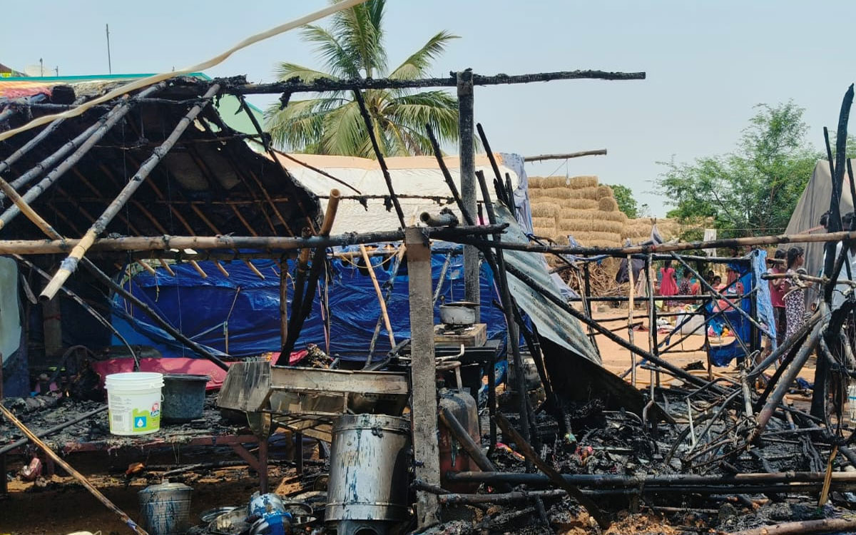 గోవిందపురంలో విద్యుత్‌ షార్ట్ సర్క్యూట్‌తో ఇల్లు దగ్ధo