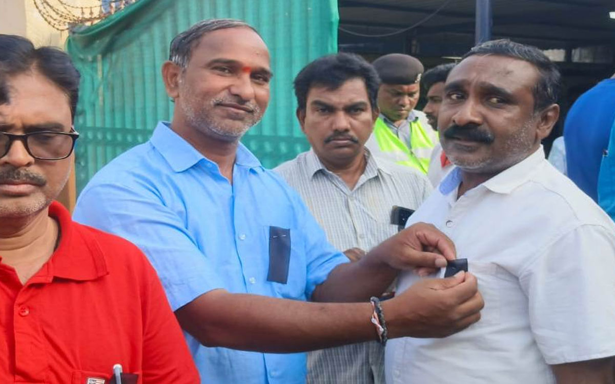 ఐటీసీ యాజమాన్యం దిగొచ్చేంత వరకు పోరాటం ఆగదు