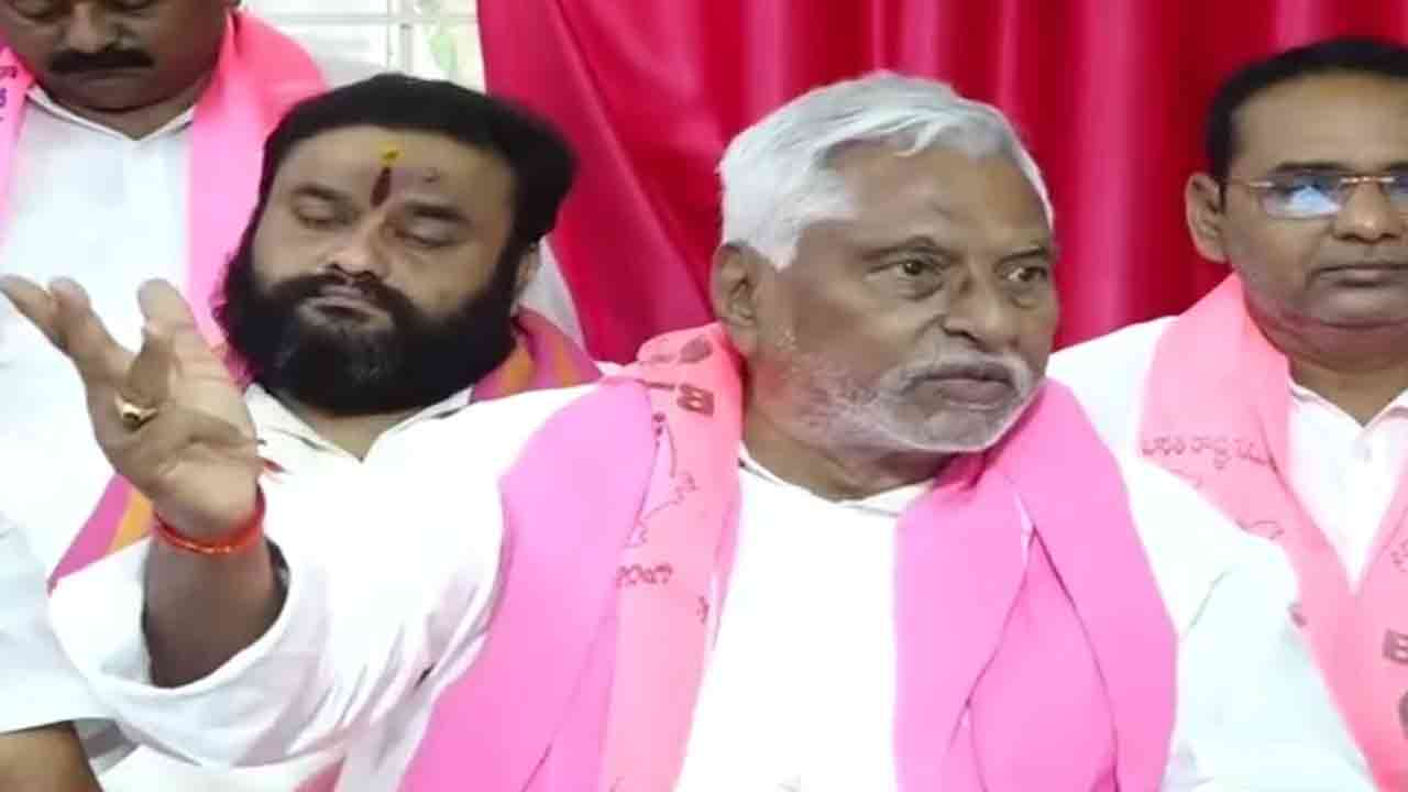 Jeevan Reddy | కేసీఆర్ పుణ్యం వల్లే రేవంత్ రెడ్డి సీఎం అయ్యారు.. జీవన్ రెడ్డి కీలక వ్యాఖ్యలు