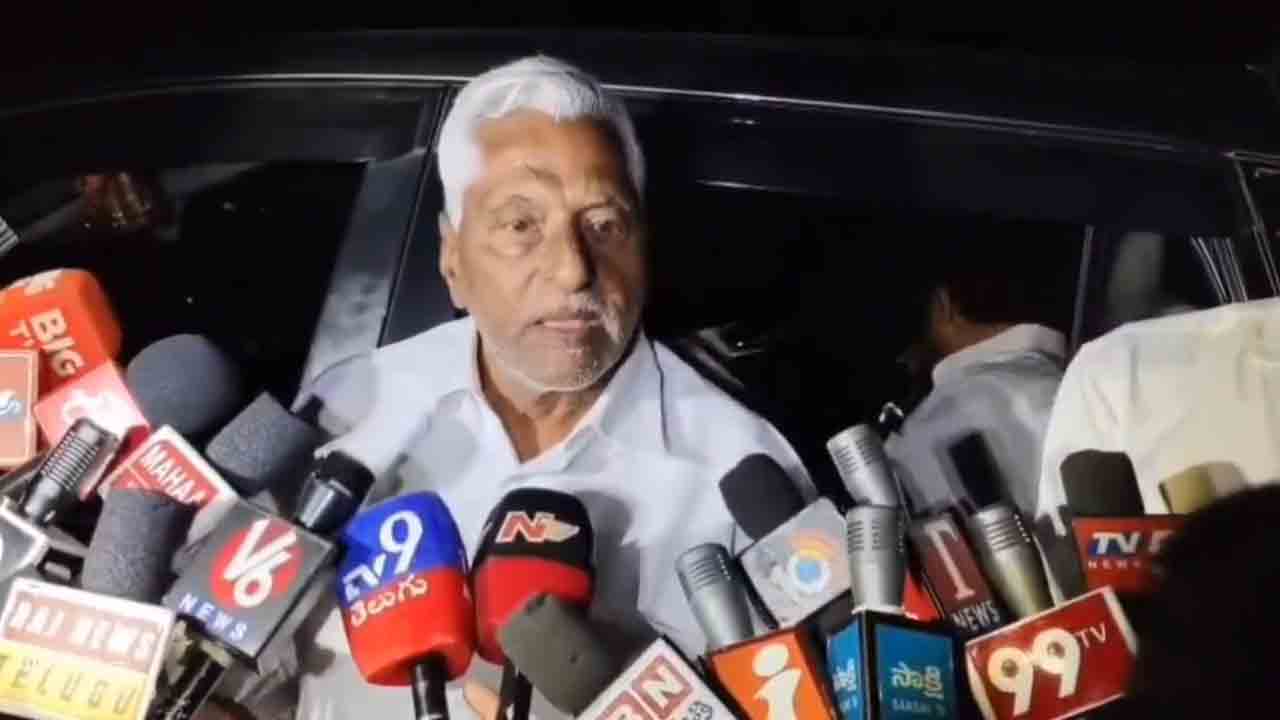 Jeevan Reddy | కాంగ్రెస్ అధిష్టానం తెలంగాణపై పట్టు కోల్పోయింది.. కేసీఆర్ రావాలని ప్రజలు కోరుకుంటున్నారు..!