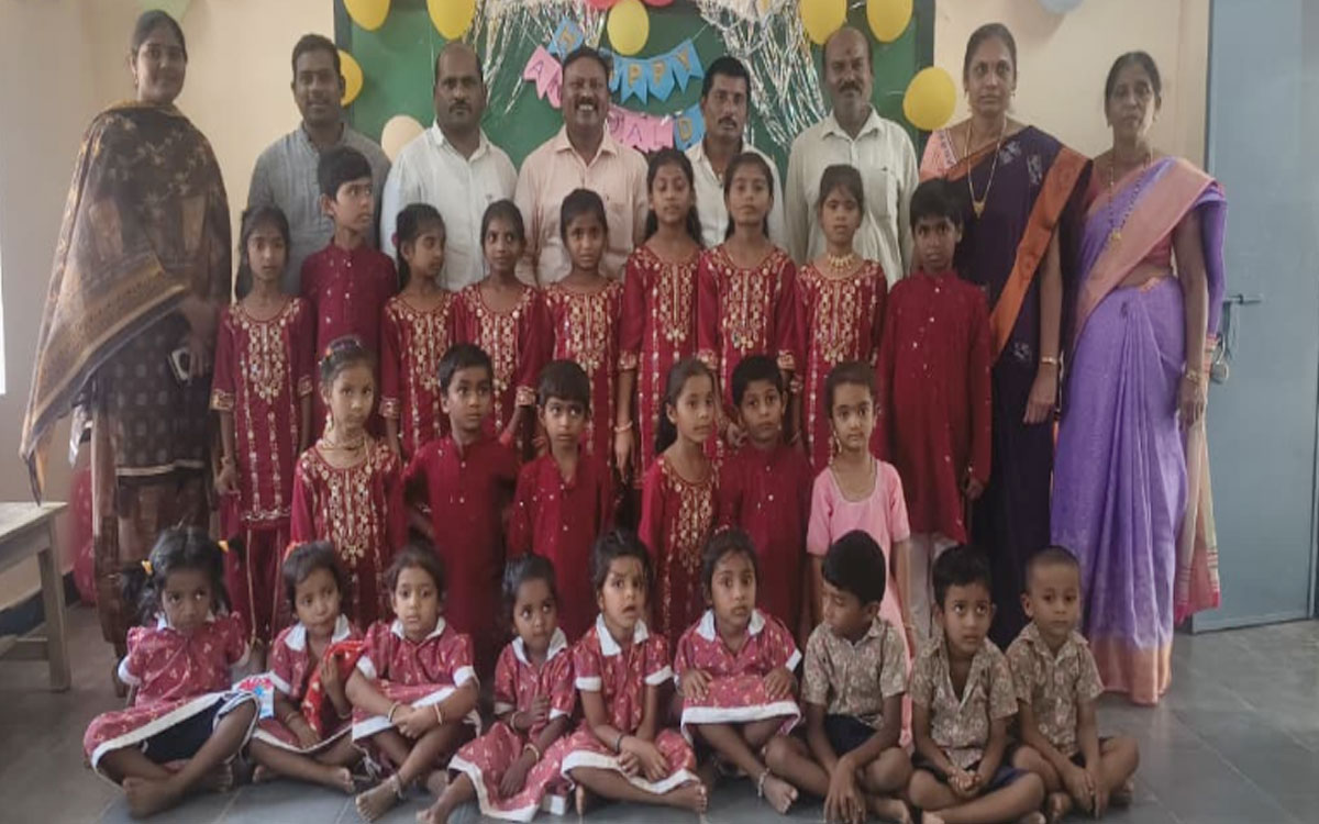 ‘ప్రభుత్వ పాఠశాలల్లో ప్రవేశాల పెంపున‌కు ప్రజా ప్రతినిధులు కృషి చేయాలి’