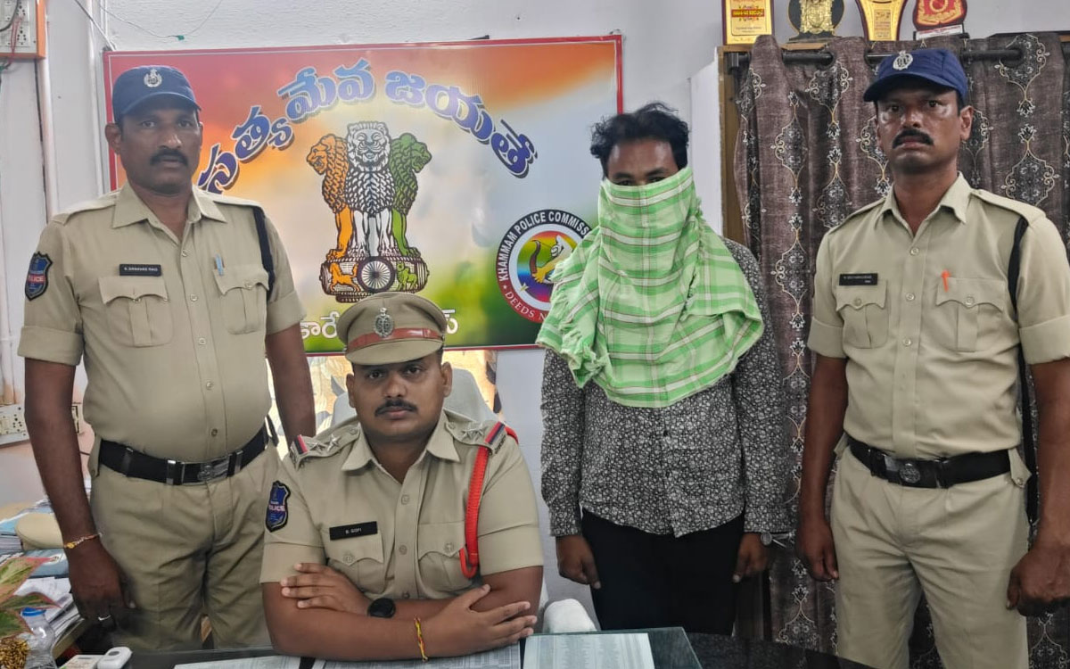 వ‌రుస చోరీల‌కు పాల్ప‌డుతున్న‌ దొంగ అరెస్టు