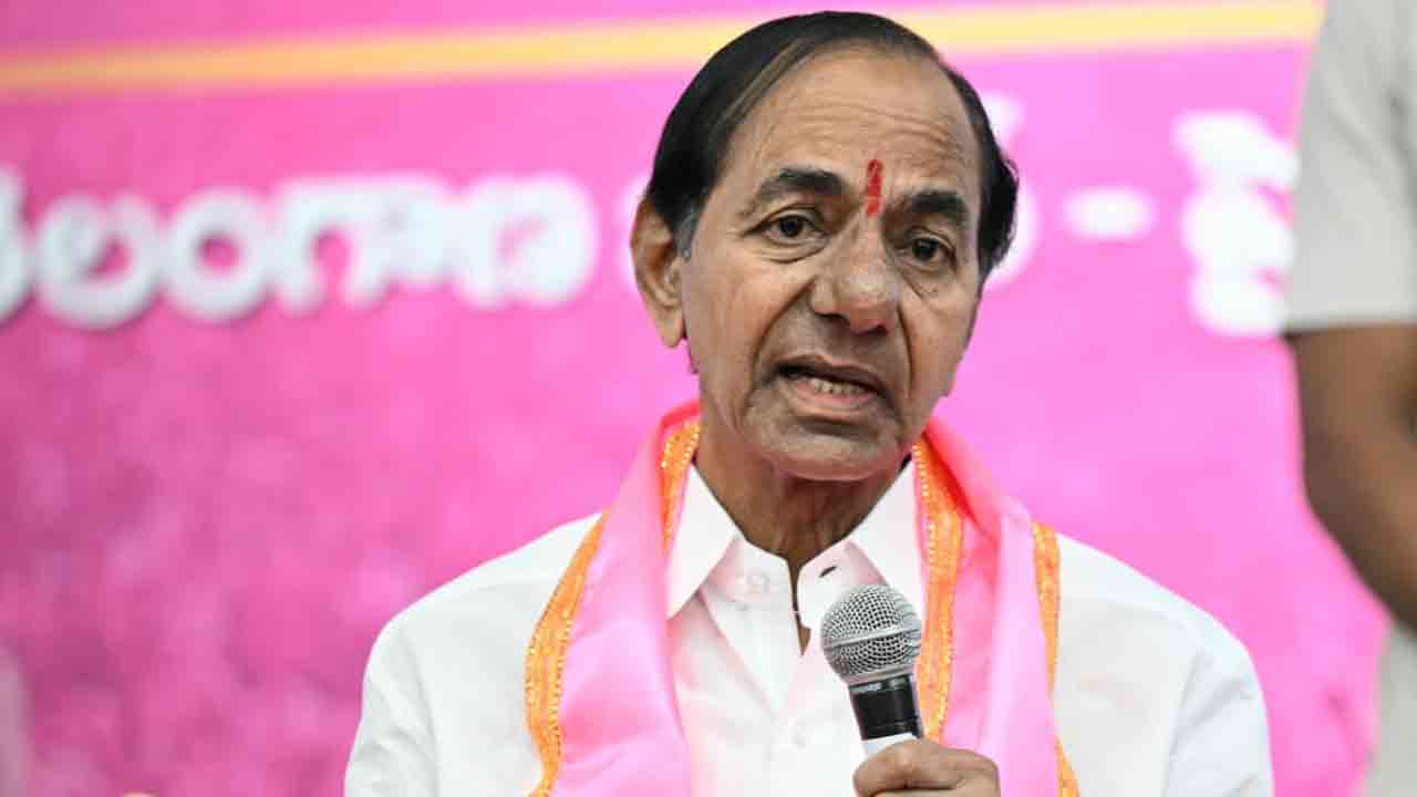 KCR | తేజస్వి సూర్య ఓ వెధవ.. తెలంగాణ రాష్ట్ర ఏర్పాటును పాక్ విభజనతో పోల్చడంపై కేసీఆర్ ఫైర్