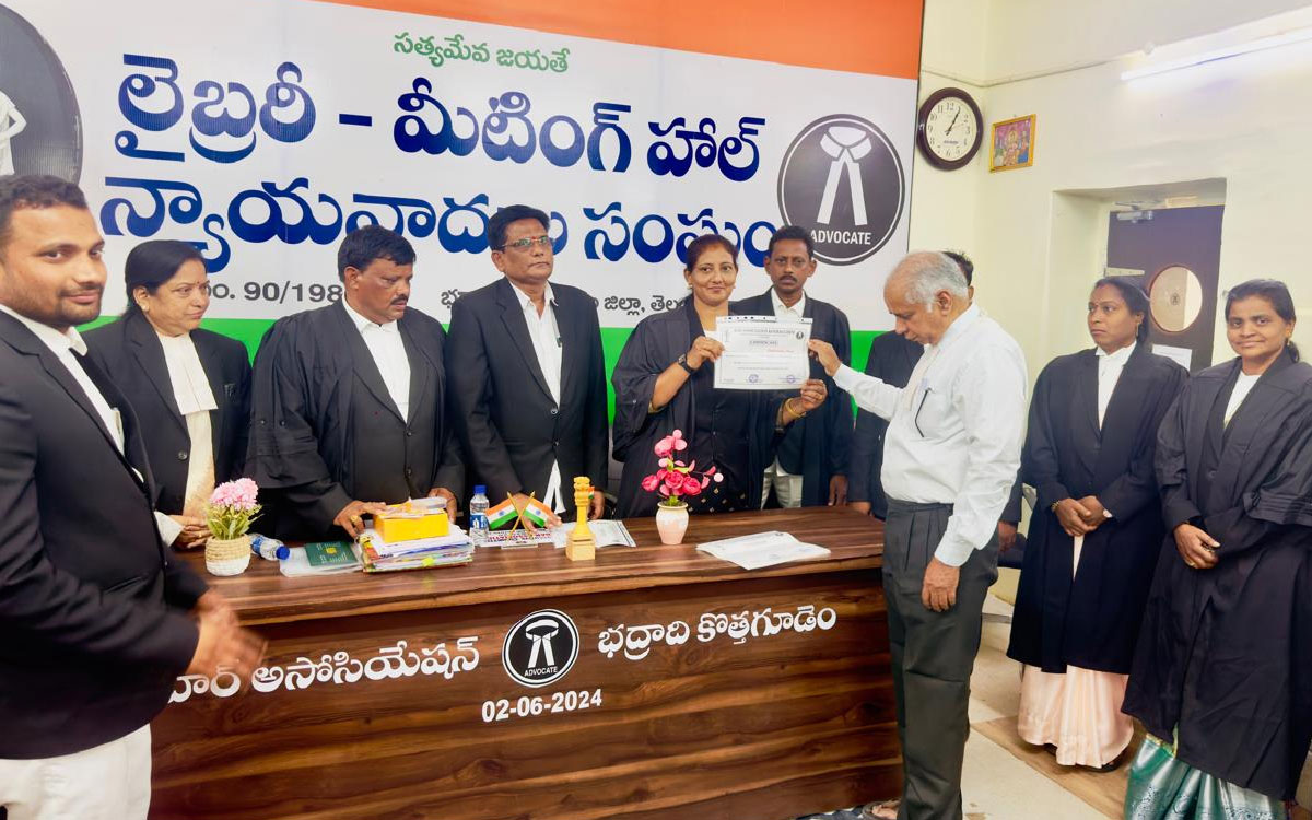 కొత్తగూడెం బార్ అసోసియేషన్ ఉపాధ్యక్షురాలిగా షేక్ షాజహాన్ పర్వీన్