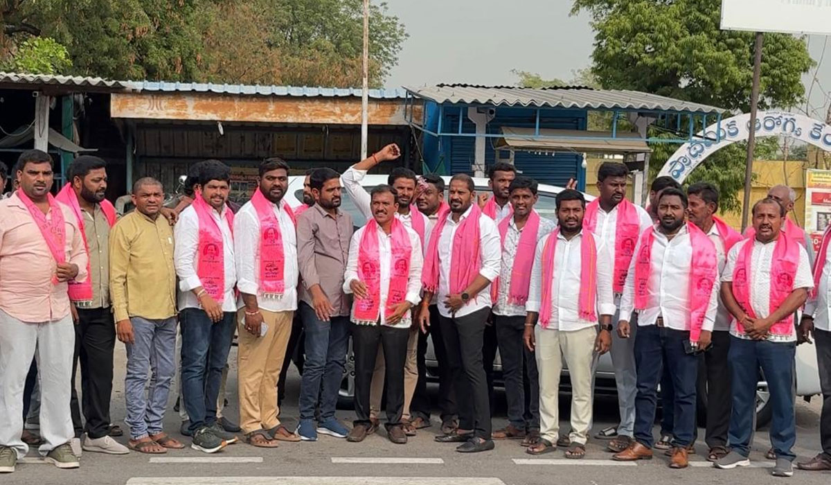 Palakurthi | జగిత్యాల సభకు తరలిన పాలకుర్తి బీఆర్ఎస్ నాయకులు