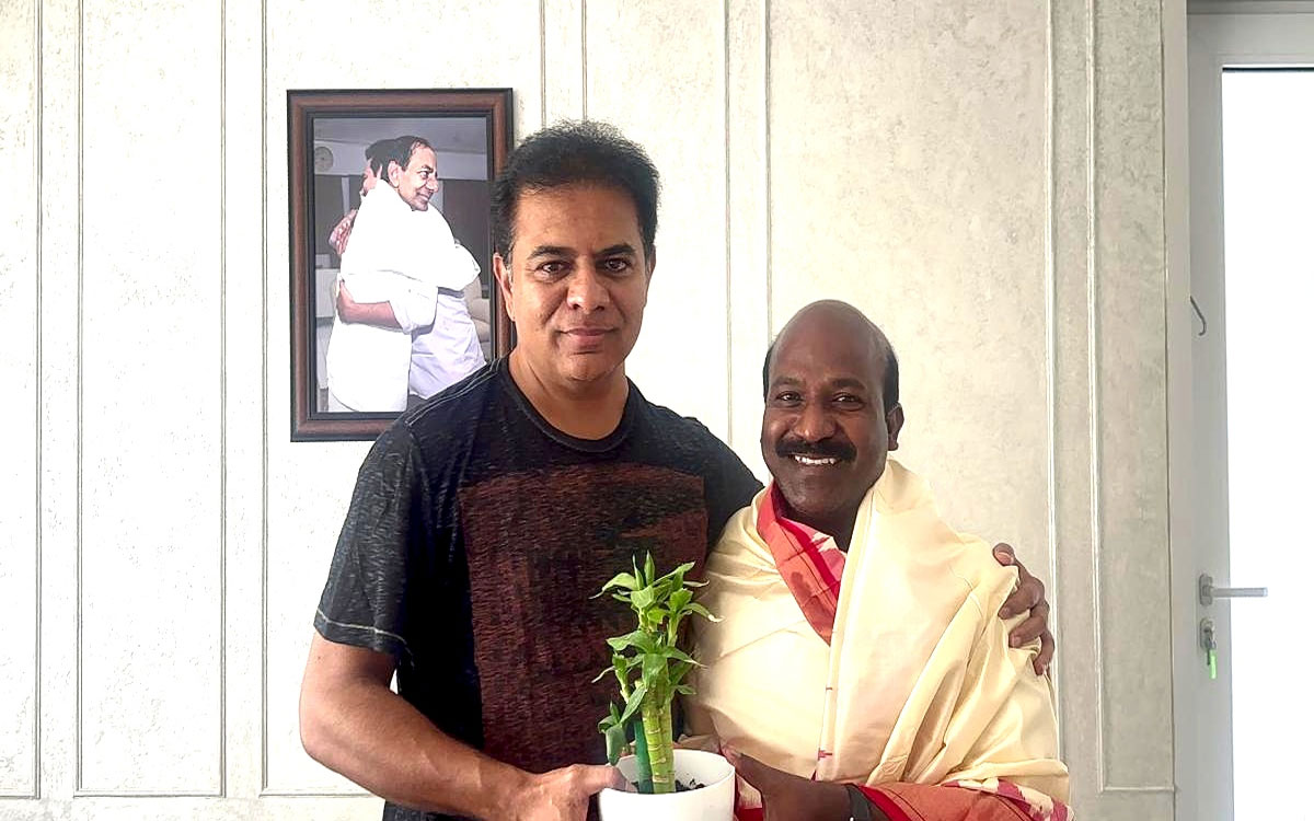 ఘ‌నంగా మాజీ ఎమ్మెల్యే చిరుమ‌ర్తి లింగ‌య్య జన్మ‌దిన వేడుక‌లు