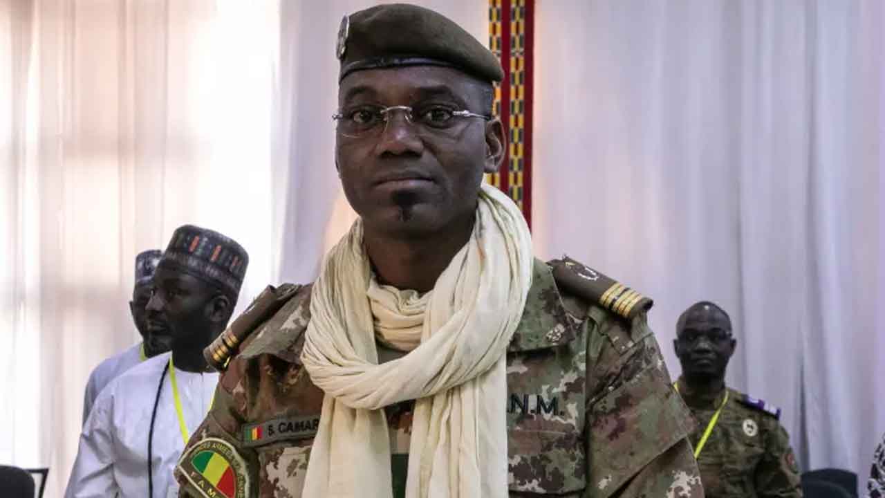 Defence Minister: ఆత్మాహుతి దాడిలో ర‌క్ష‌ణ శాఖ మంత్రి మృతి