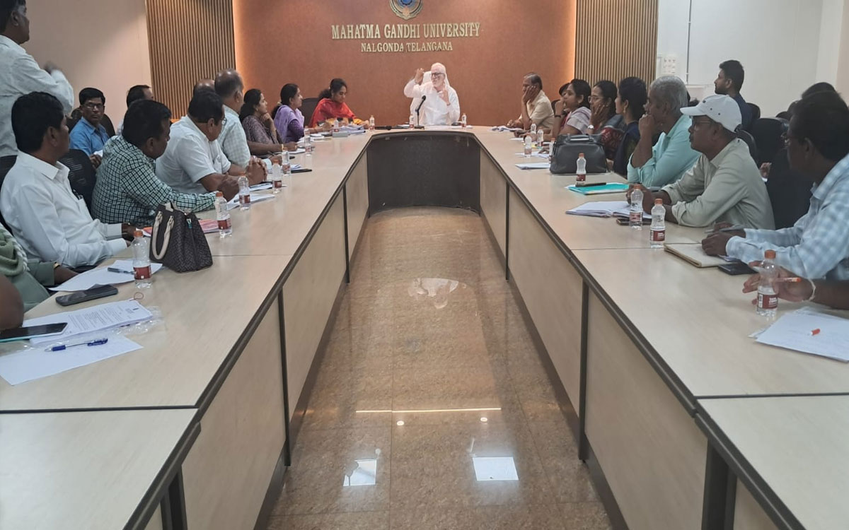 ‘నిబంధనల ప్రకారం డిగ్రీ అడ్మిషన్లు, కోర్సుల నిర్వహణ చేప‌ట్టాలి’