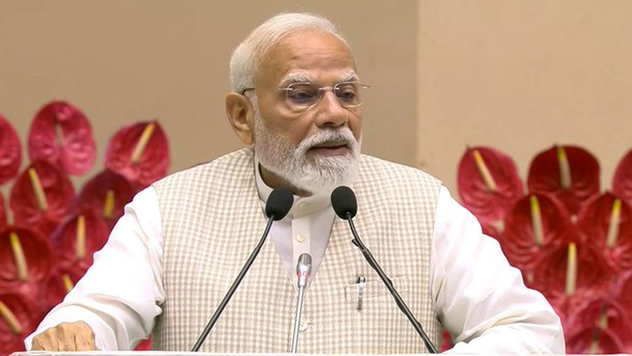 PM Modi: మ‌హిళా కోటా బిల్లుపై 16 నుంచి పార్ల‌మెంట్‌లో చ‌ర్చిస్తాం: ప్ర‌ధాని మోదీ