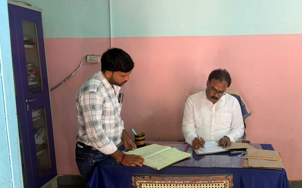 జూలూరుపాడు ఎస్సీ బాలుర వసతి గృహాన్ని ఆకస్మికంగా తనిఖీ చేసిన ఎంపీడీఓ