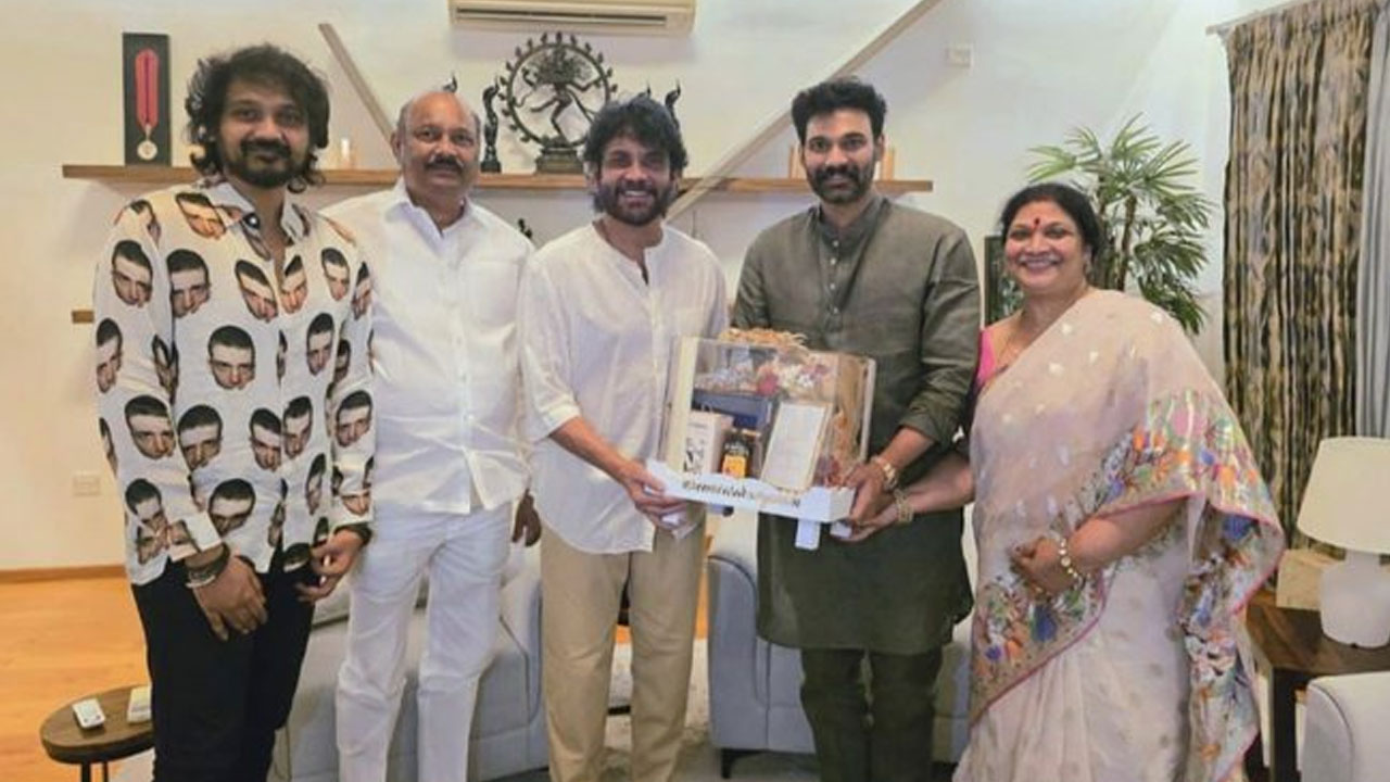 Sai Srinivas | తిరుమలలో బెల్లంకొండ సాయి శ్రీనివాస్ వివాహం.. ప్రముఖులకు ఆహ్వానాలు అందజేస్తున్న హీరో