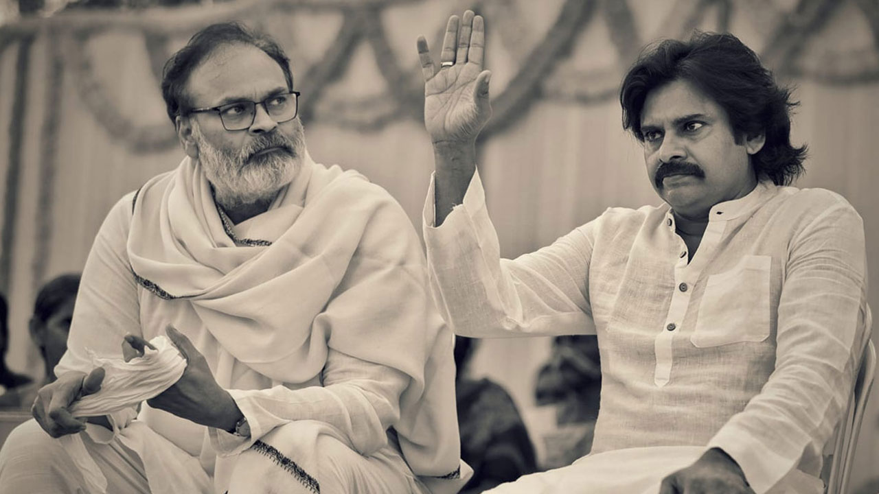 Naga Babu | పవన్ కళ్యాణ్ ఆరోగ్యం మెరుగైందని చెప్పిన‌ నాగబాబు ..మీకు సెన్స్ ఉందా అంటూ పిఠాపురం నేతలపై ఆగ్రహం