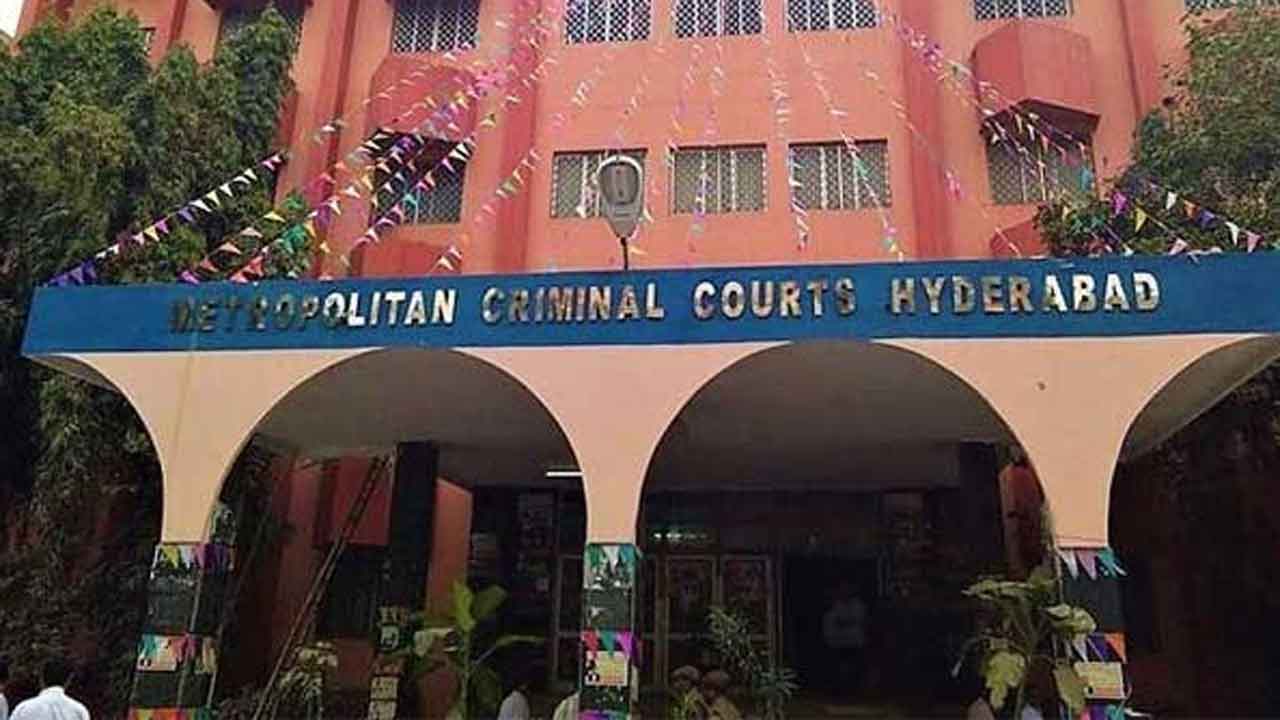 ఫామ్‌హౌజ్‌ డ్రగ్స్‌ కేసులో ముగిసిన వాదనలు