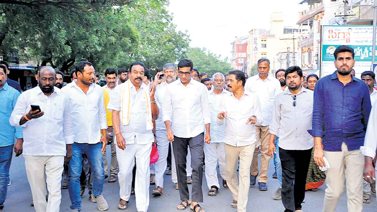 మార్పు రావాలి.. రేవంత్‌ పోవాలి